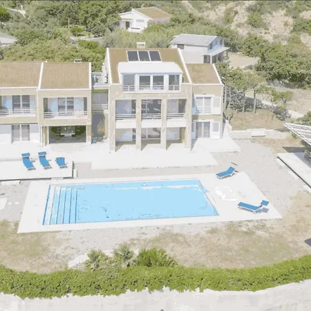 Prostrana Kuca Za Nezaboravan Odmor Villa Stan Trigraci
